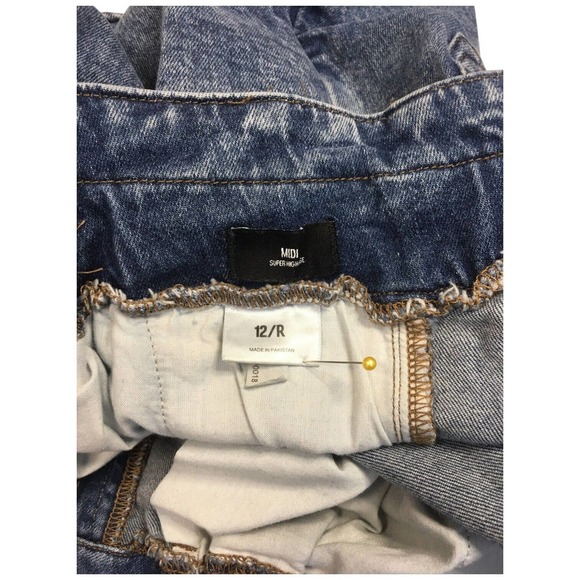 Express Midi Super High Rise Pleated Stonewash Y2K 90s Denim Shorts Mom Blue 12R - Picture 10 of 10